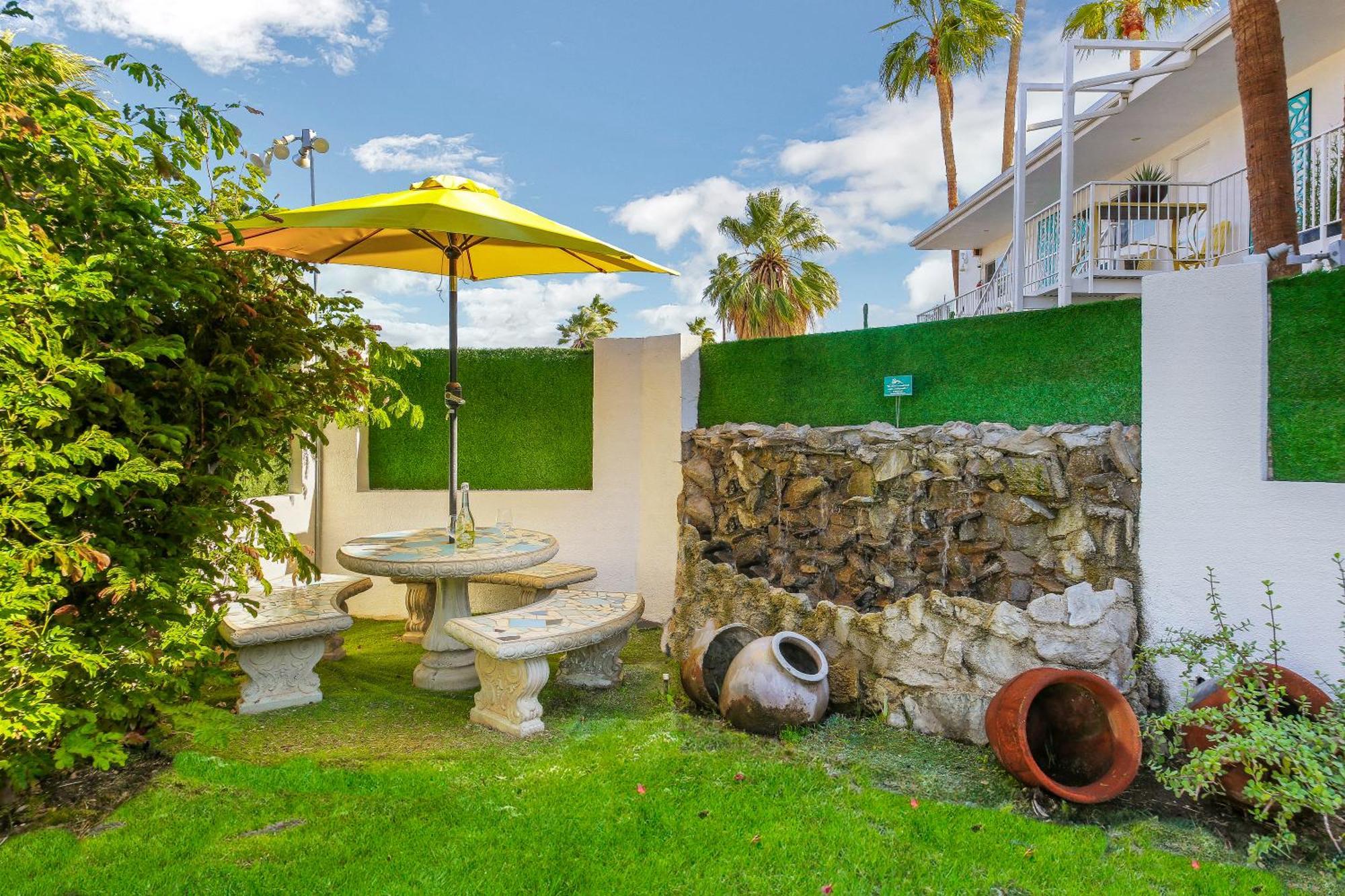 Inn At Palm Springs Dış mekan fotoğraf